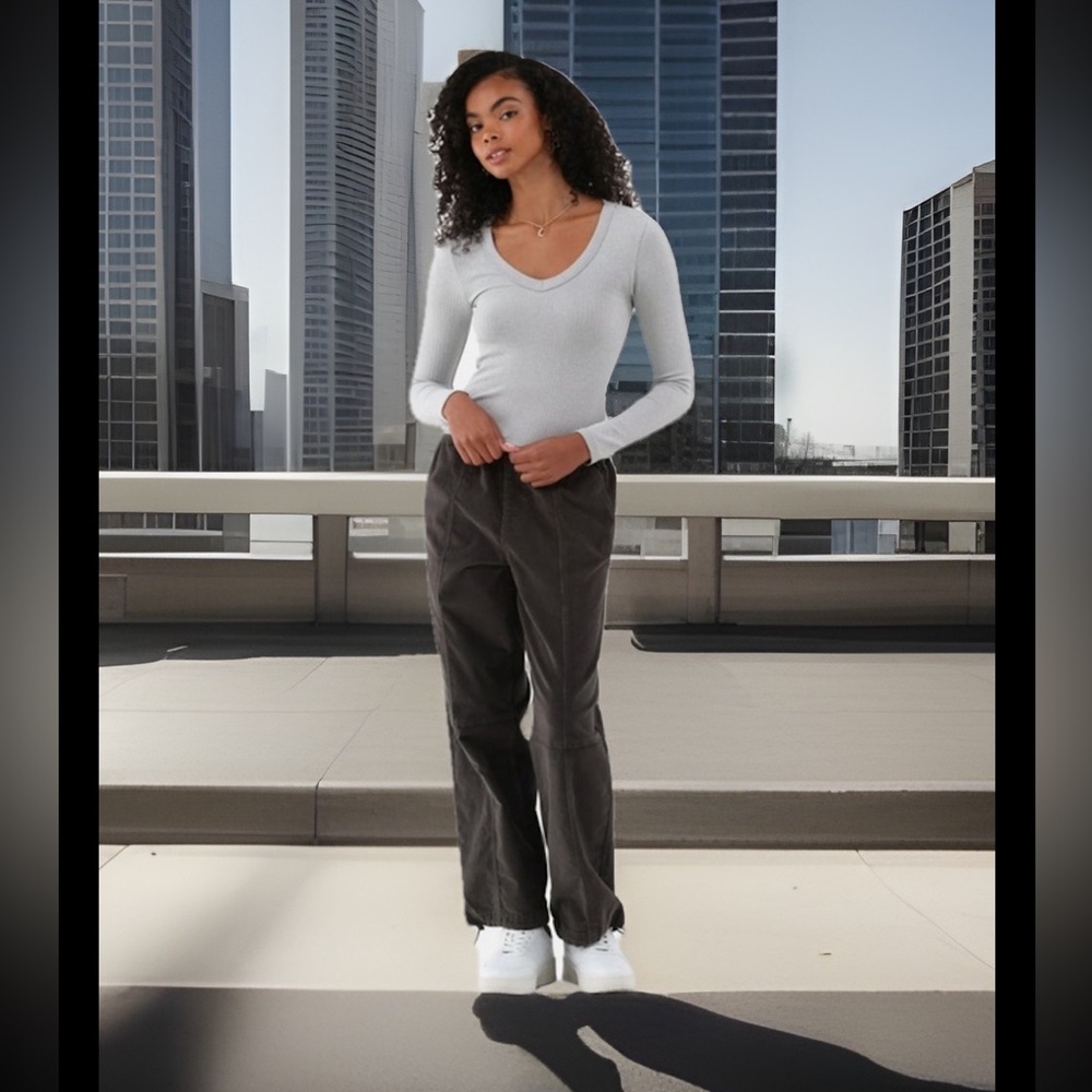 Light Heather Gray Ribbed Seamless V-Neck W/Long Sleeves Light Thermal Soft Tops